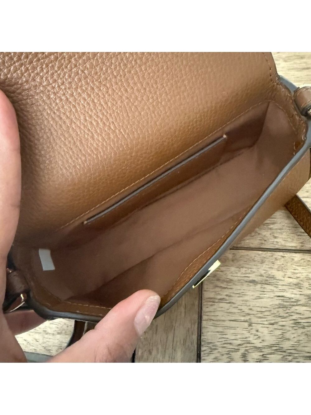 New Tory Burch Britten top handle crossbody price for each ❤️ - Picture 13 of 17